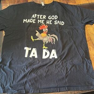 Logo men’s T shirt NWTs EUC EUC size 2 XL